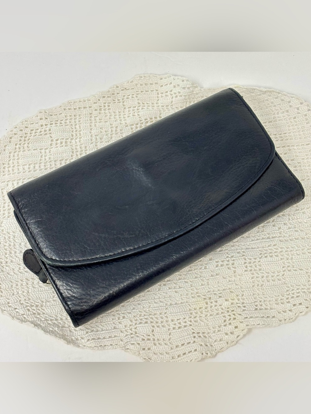Wilsons Black Leather Trifold Envelope Wallet Checkbook Organizer Vintage
